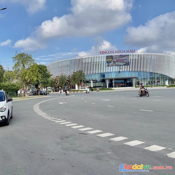 Bán nhà dân xây quang tiến đại mỗ. nhỉnh 3 tỷ nhà đẹp full nội thất - ô tô - ở ngay .