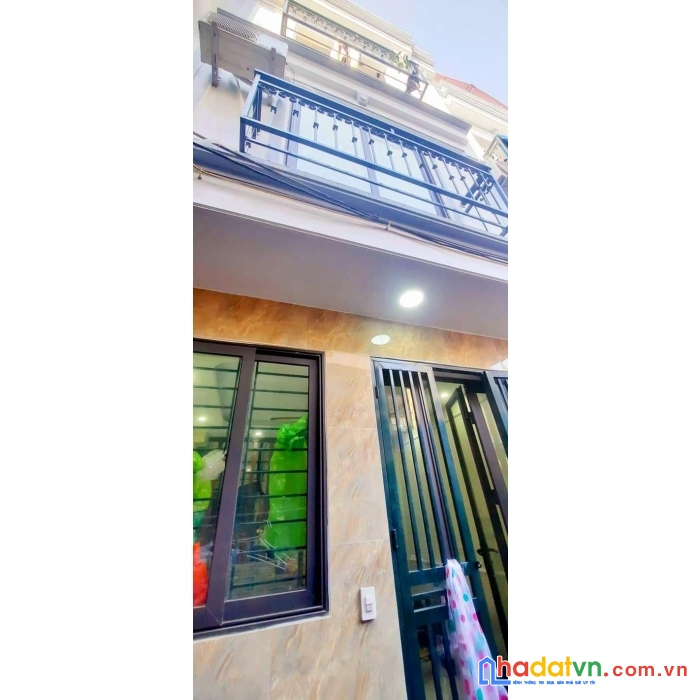 Bán nhà thanh lãm hà đông. nhà mới. ô tô gần nhà. dt 31m2. giá 2,65 tỷ