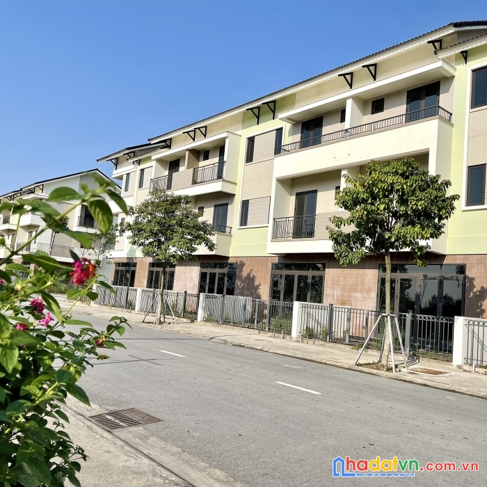 Chính chủ bán nhà phố căn góc khu đô thị vsip bắc ninh