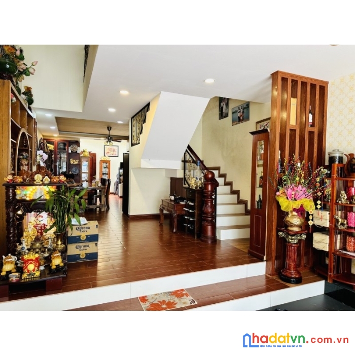 Bán nhà mặt tiền đường số 11, hiệp bình chánh, thủ đức, 85m2, 5 tầng, chỉ 10tỷ500 tl