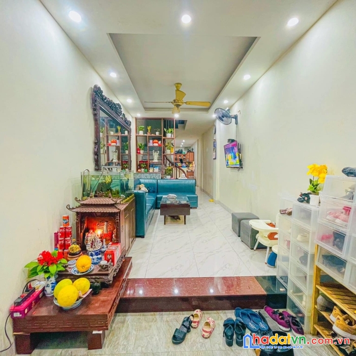 Cực phẩm !! xem ngay  nhà ngọc khánh ba đình 48m2, 5 tầng, 7 ngủ, nhà đẹp chắc chắn, tặng nội thất