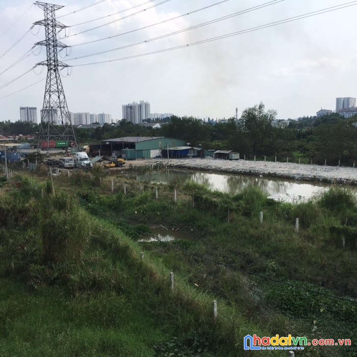 Bán đất mặt tiền đường võ chí công bên hông cầu phú hữu