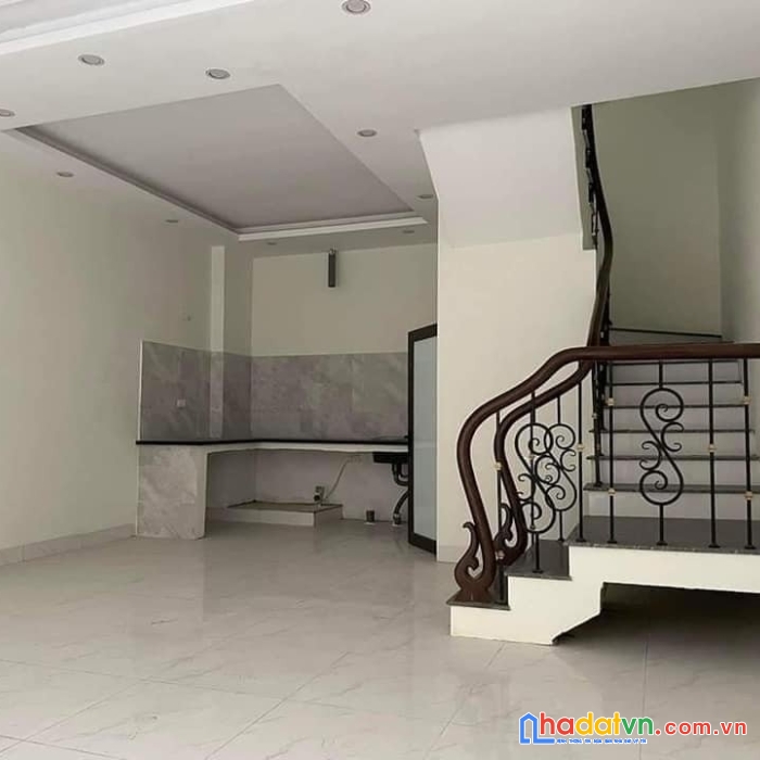 Duy nhất 1 căn:
nhà 3 tầng mới, 40m2 tại đản dị - uy nỗ - đông anh.