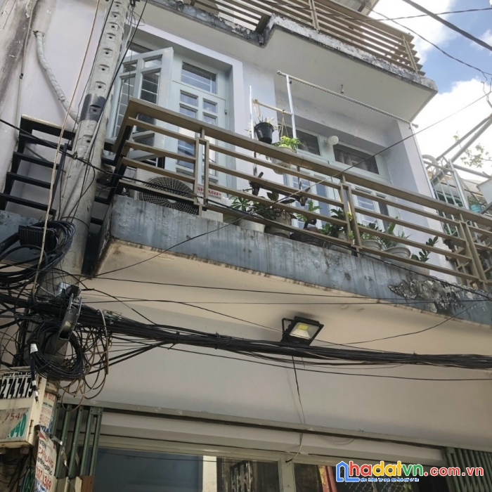 Bán nhà sẹc ngắn phú trung tân phú 20m2(3.5x9) nhỉnh 2 tỷ