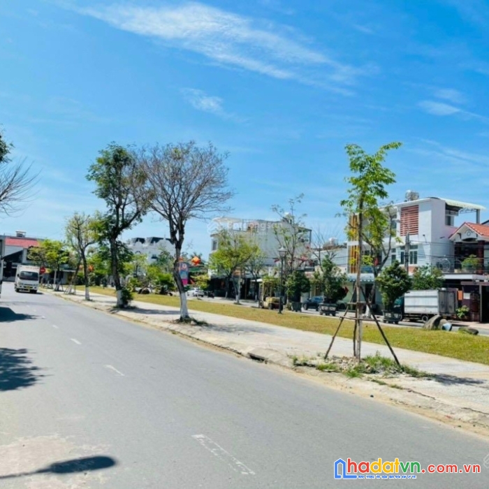 Bán nhà cấp 4 an thượng lô góc gần đỗ bá