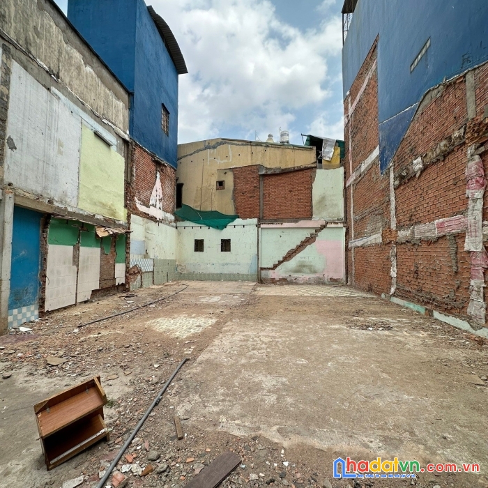 Bán lô đất trống hẻm 5m đường trần văn đang, quận 3, dt: 8/10x14m, tiện xây chdv, 12.4 tỷ