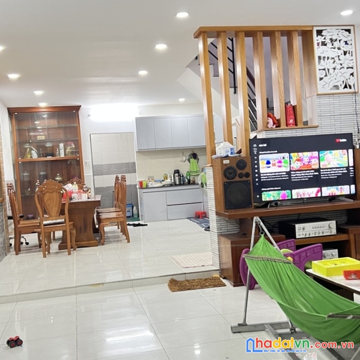 Gỉam 400tr bán gấp 60m2 chỉ 4 tỷ 9 thương lượng sâu