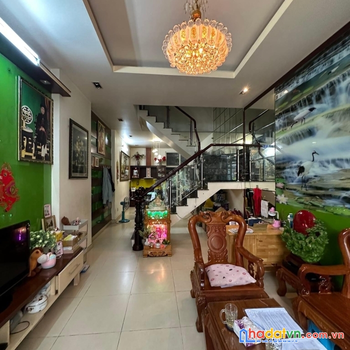 Bán nhà hẻm nhựa 6m bờ bao tân thắng - aeon tân phú, dt: 4x18m, 4 tầng - 5pn, 8.9 tỷ