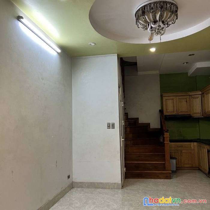 Cho thuê nhà nguyên căn 4tầng hà đông - nhà đẹp 3ngủ - giá 5.5 tr