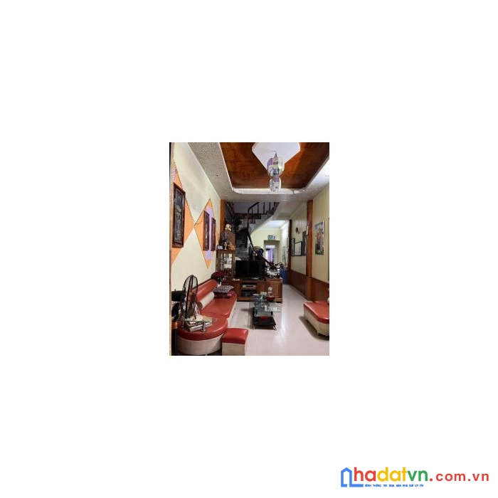 Chính chủ cần bán căn nhà đất 2 mặt tiền vị trí đẹp tại hòa bình