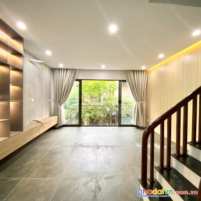 Bán nhà nhân hoà, trung tâm thanh xuân, 30m ra phố, 38m, 4 tầng, 4 ngủ, nhỉnh 5 tỷ, sđcc