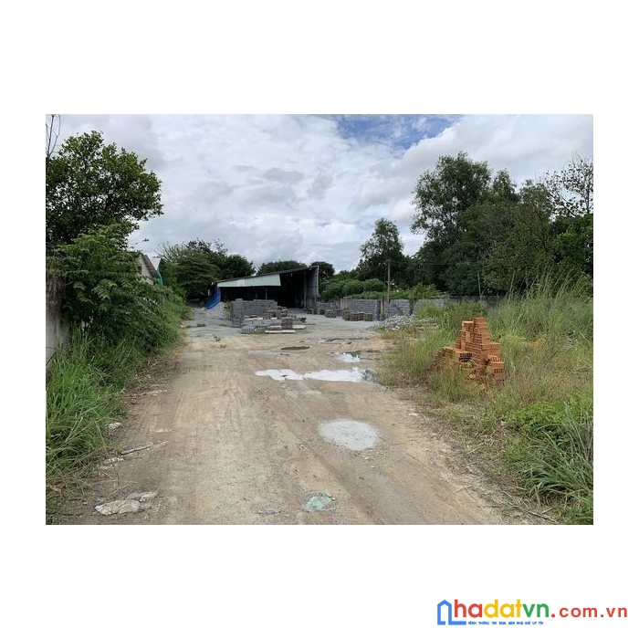 Chính chủ cần sang lại mặt bằng  xưởng sản xuất gạch block 180 đường nguyễn thị nê xa tân thạnh