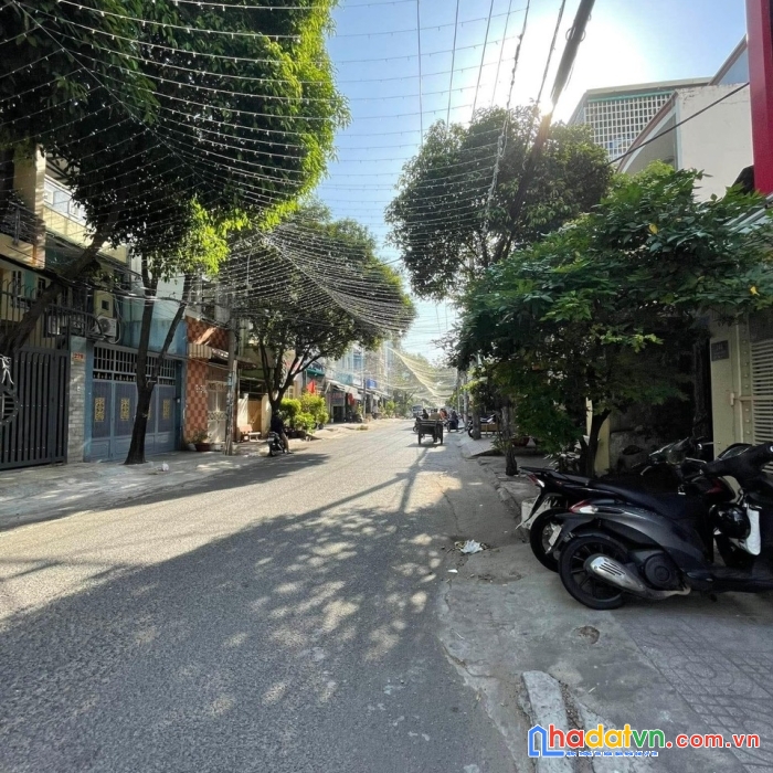 Chính chủ gấp bán nhà mặt tiền đường thành công, nhựa 10m lề 3m, 71m2 chỉ 10.2 tỷ