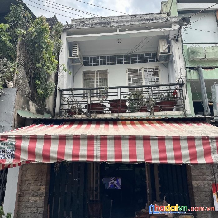Bán nhà hẻm quang trung, hxh, 4x13m, 3 tầng chỉ 4.6 tỷ tl