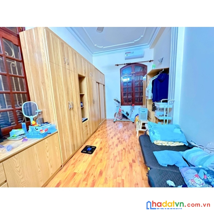 Bán nhà võ thị sáu hai bà trưng 163m2 x 5 tầng, mt 7.8m giá 35 tỷ