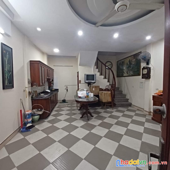 Hot !!! xem ngay  nhà riêng ở yên hòa, cầu giấy 33m2, 5 tầng đẹp, chủ tự xây đẹp, tặng nội thất