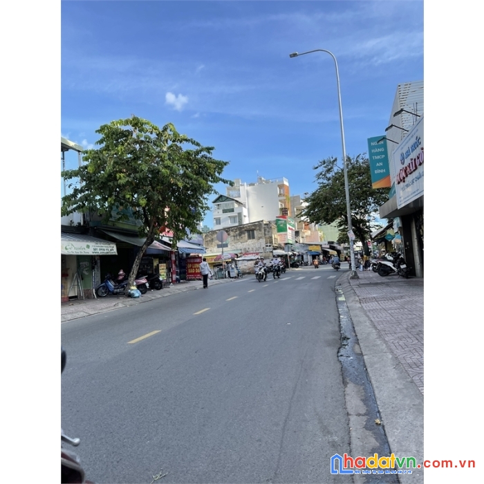 Do nóng tháng 4, hạ luôn 8 tỷ- mặt tiền nơ trang long bình thạnh- gần 400m2 - chỉ nhỉnh 4x tỷ