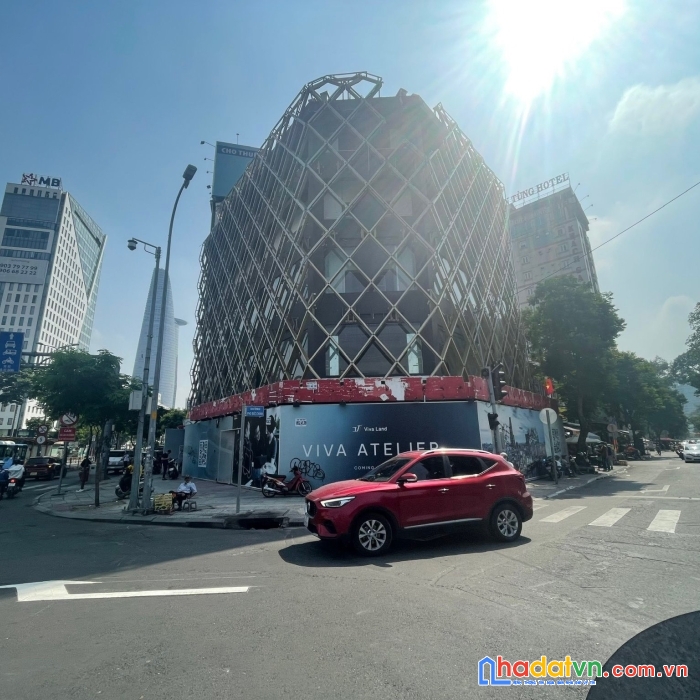 Cho thuê góc 2mt vip nhất sài gòn hàm nghi - phó đức chính