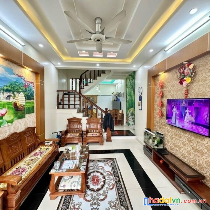 Phân lô đông quan cầu giấy 2 tô tránh phố hiếm nhà bán- giá hơn 7 tỷ