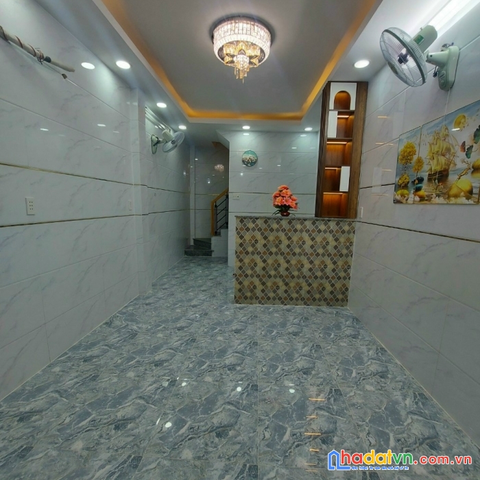 Bán gấp nhà hẻm lạc long quân, p3, quận 11