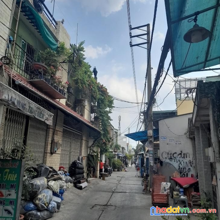Bán nhà 5 tầng đường lê đình cẩn, hẻm ô tô, 172m2 chỉ 9.3 tỷ, ngang khủng 5.4m