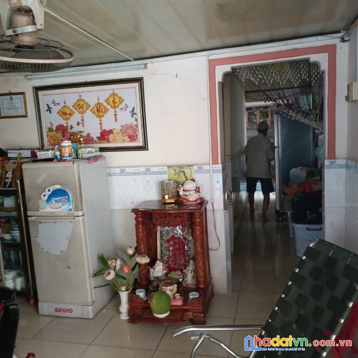 Bán nhà ngay lê cơ, sát mặt tiền kinh dương vương, 70m2, ngang 4.9m
