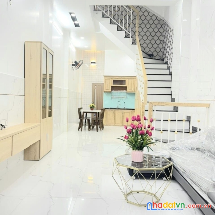 Cần tiền trả nợ bán gấp nhà quang trung mới tinh - 44m2 - nội thất sịn sò - chỉ 5.3 tỷ