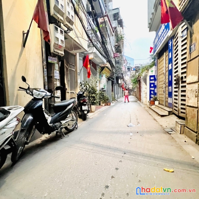 Bán nhà mặt ngõ trương định, hoàng mai, 95m2, 3t, 8pn, 7 tỷ, 0814995566.