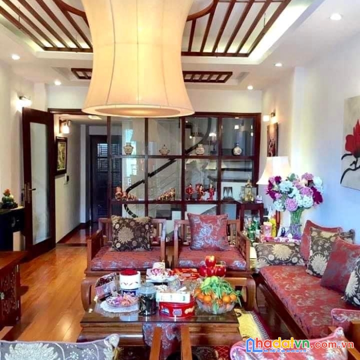 Bán nhà văn miếu, tặng nội thất, view hồ, 68m2 5t mt4.1m, giá 7.5 tỷ