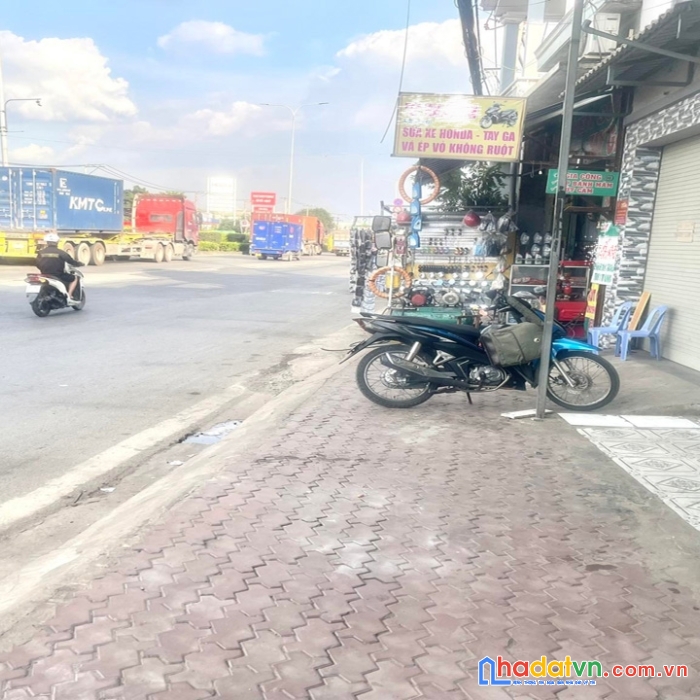 Bán nhà mặt tiền quốc lộ 1 phường an phú đông quận 12, 61m2, ngan 7m dài 9m, chỉ cần 2.8 tỷ