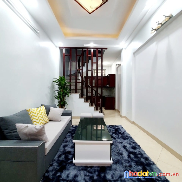 Bán nhà giáp nhị, hoàng mai, 2 thoáng, 35m2 5t mt3.5m, giá 3.38 tỷ