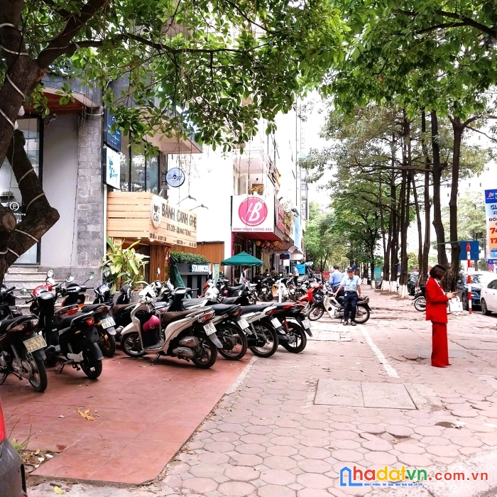 Bán nhà duy tân, cầu giấy, lô góc, 93m, 5t, mt12m, nhỉnh 23 tỷ, 3 thoáng, ô tô, kd đỉnh cao
