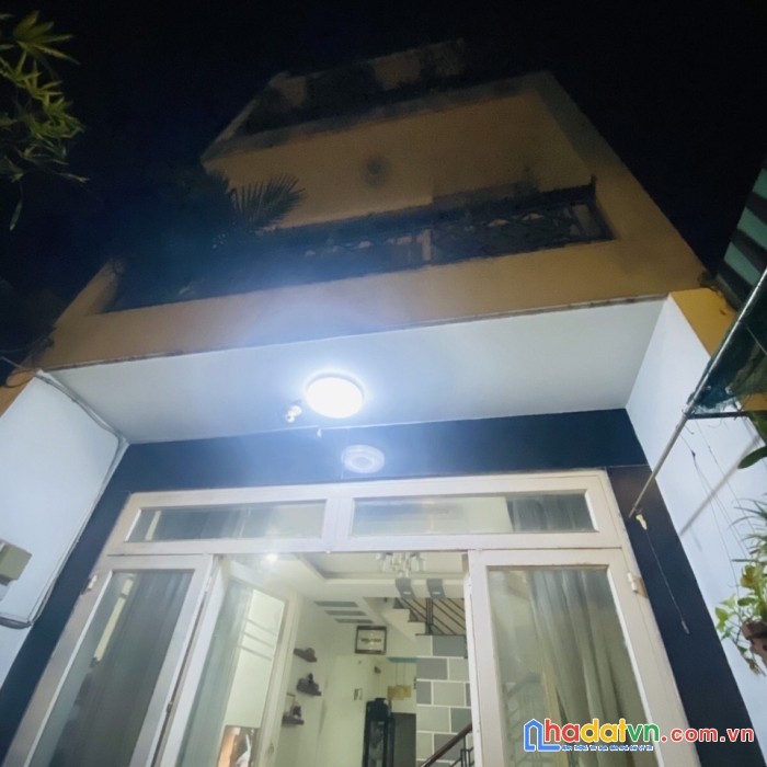 Bán nhà đẹp  hẻm 7m gần gò dầu- tân phú 50m2 x 3 tang nhỉnh 6 tỷ