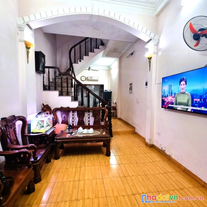 Bán nhà miếu đầm, 40m, 4t, 4 tỷ 1, 2 thoáng, ở cực sướng, ô tô 38m