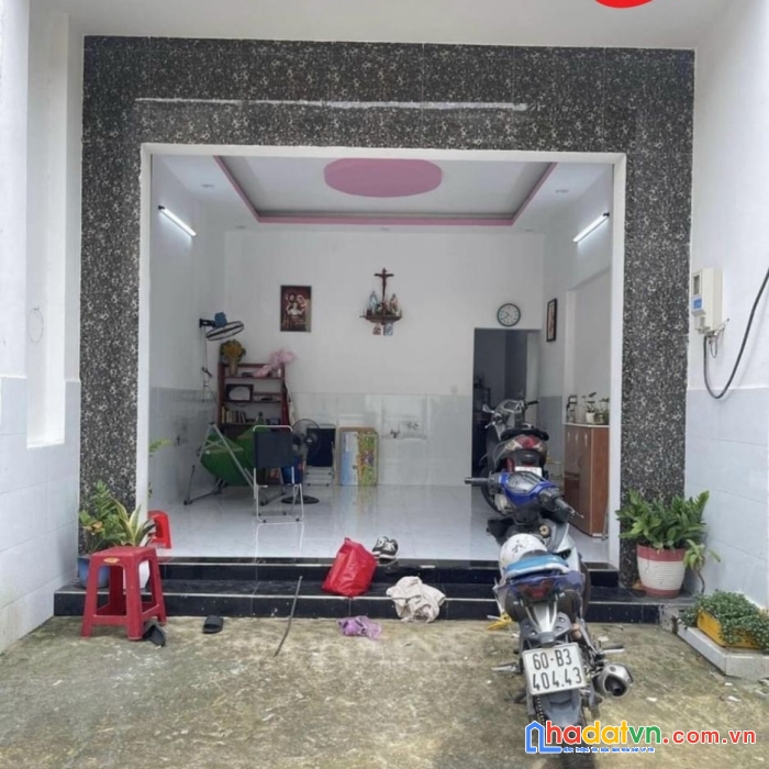 Bán nhà 1t1l có sẵn 4 phòng trọ gần trường trấn biên  p. tam hiệp, đường ô tô