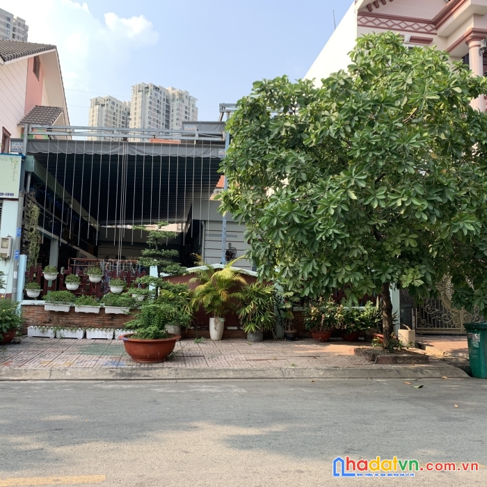 Bán nền biệt thự an phú an khánh sau song hành - metro dt 200m2 đường 18m 50 tỷ