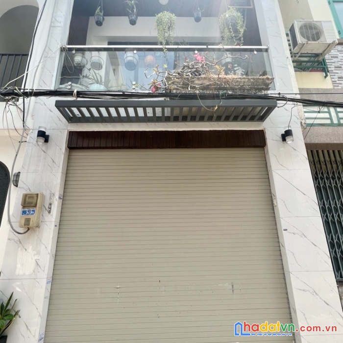 Nhà 2 tầng 2 mặt hxh đường cao thắng p12q10 - giá : 9.2 tỷ