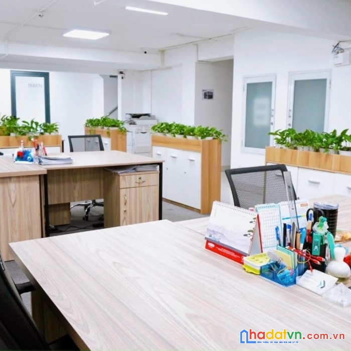 Bán nhà mặt phố nguyễn trãi, thanh xuân, 180m2x7t, mt7m, lô góc kinh doanh