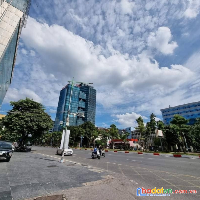 Bán nhà phố hoàng quốc việt, cầu giấy, hà nội 55m 5 tầng ô tô 12,x tỷ