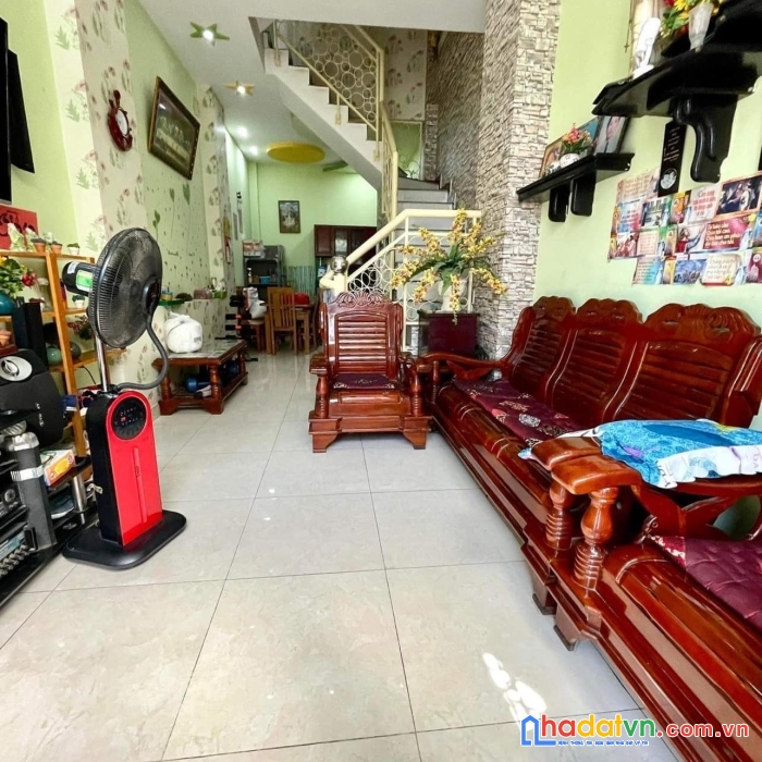 Bán nhà hẻm xe hơi 30/ bạch đằng, p.24 bình thạnh, 48m2 (4.3m x 11m) 3 tầng giá rẻ