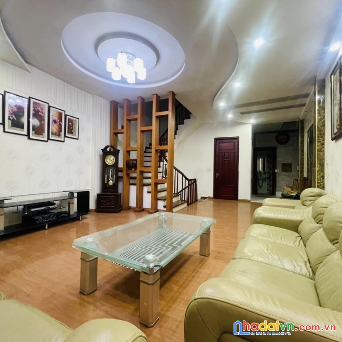 Bán nhà 65m 5t phố dương quảng hàm, cầu giấy, ô tô, 12 tỷ