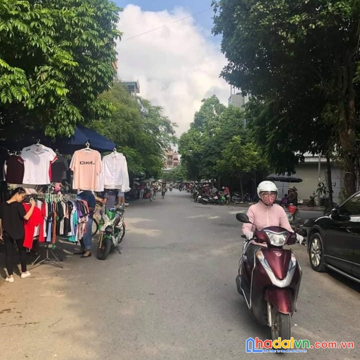 Bán đất dịch vụ văn phú, hà đông, 50m2, mt5.4m, ô tô vỉa hè, giá 5.5 tỷ