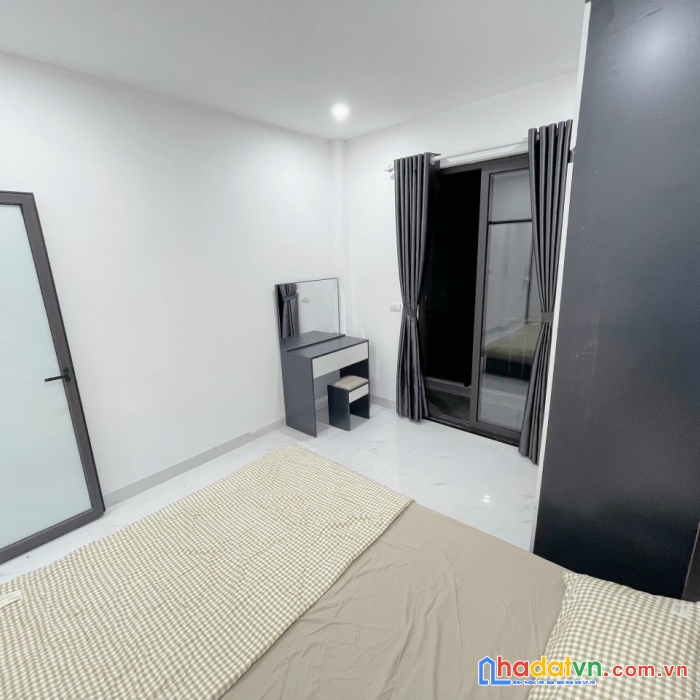 Bán nhà phố thái thinh kd thang máy nội thất xin 62m 7tg mt 3,6m nhỉnh 12 tỷ.