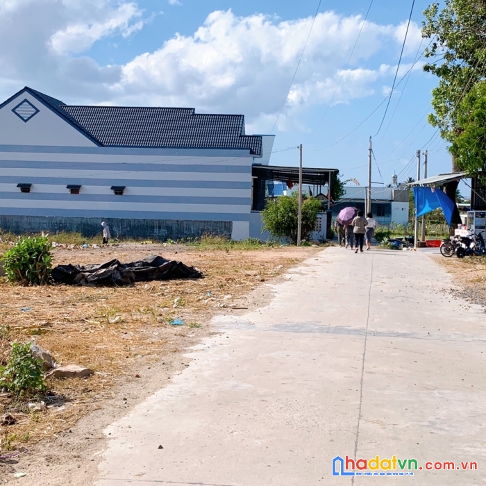 Chính chủ cần bán lô đất nền thổ cư tại tuy phong - bình thuận giá 1tỷ330