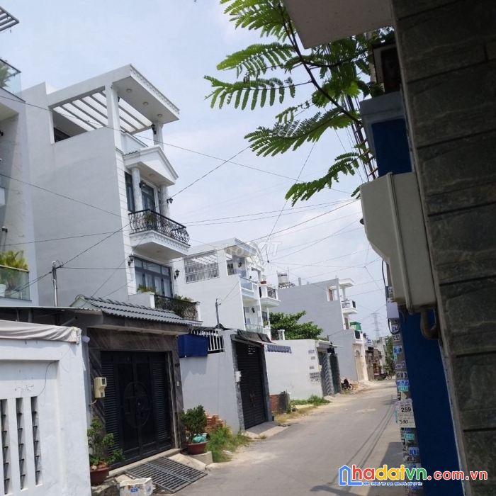 Bán nhà phố hẻm xe tải thông tl15 phường thạnh lộc, quận 12, tp hồ chí minh