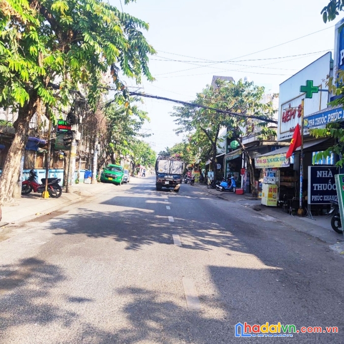 Mặt tiền kinh doanh sầm uất – vị trí đẹp, sẵn dòng tiền hơn 15 triệu/ tháng - 97m2, phù hợp kinh