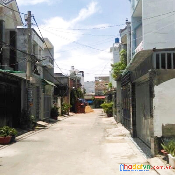 Hẻm xe tải - gần trung tâm hành chính quận 12 - 52.5m2, 2 tầng btct, sẵn dòng tiền 6 triệu/ tháng.