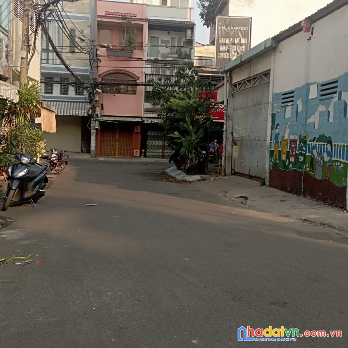 Bán gấp nhà hẻm đội cung, p9, quận 11 - với 2.5 tỷ