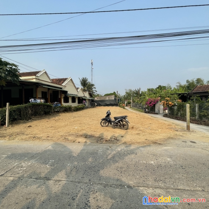 Đất 2 mt p. ninh hà, ninh hòa 377m2 giá 2 tỷ 350tr