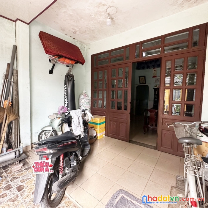 Mặt tiền hẻm 8m - phù hợp buôn bán kinh doanh - hxh thông gần cvpm quang trung, chỉ nhỉnh 4 tỷ.